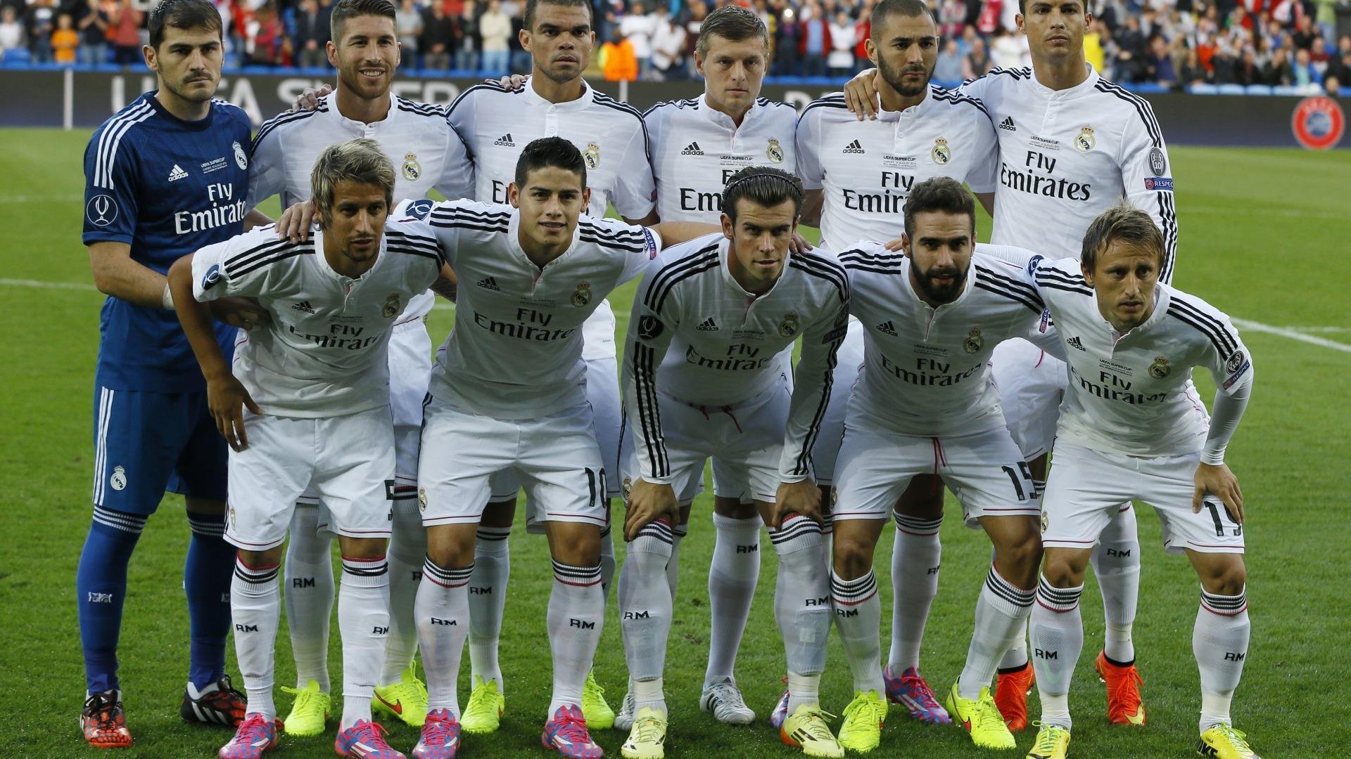 拜仁主帅强调高压逼抢,战术执行完美,拜仁高层