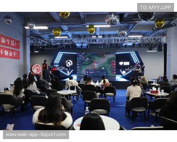 电竞节目录制现场人气爆棚，电竞节目编排